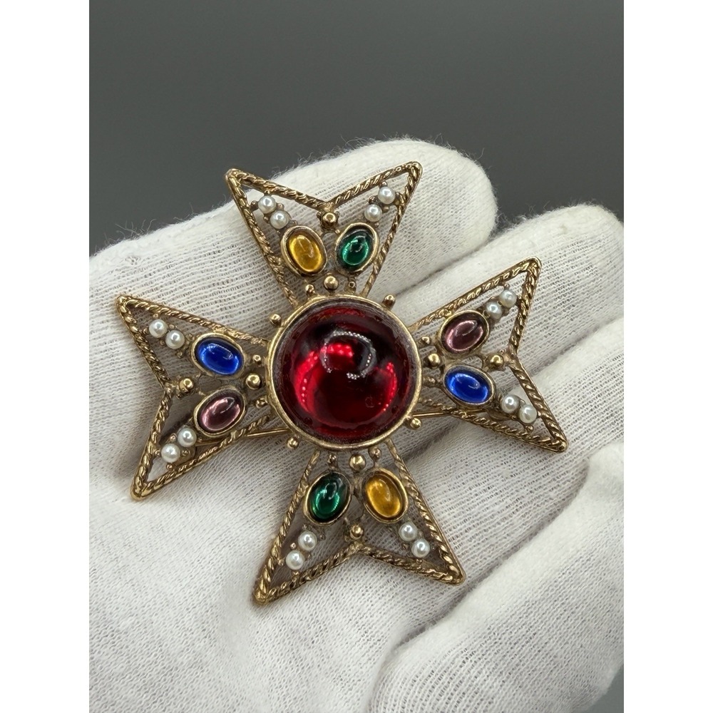 Vintage Erwin Pearl PEP Maltese Cross Brooch Cabochon Faux Pearl